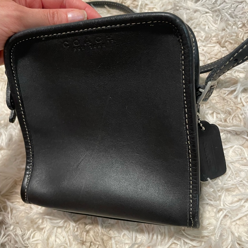 Coach Black Leather womens Messenger Bag